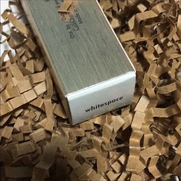 Stila Beauty Boss Plumping Lip Gloss WHITESPACE - Picture 13 of 13